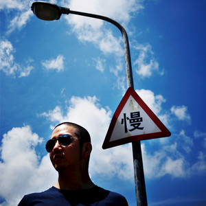 左妻右妾网站地址在线观看
